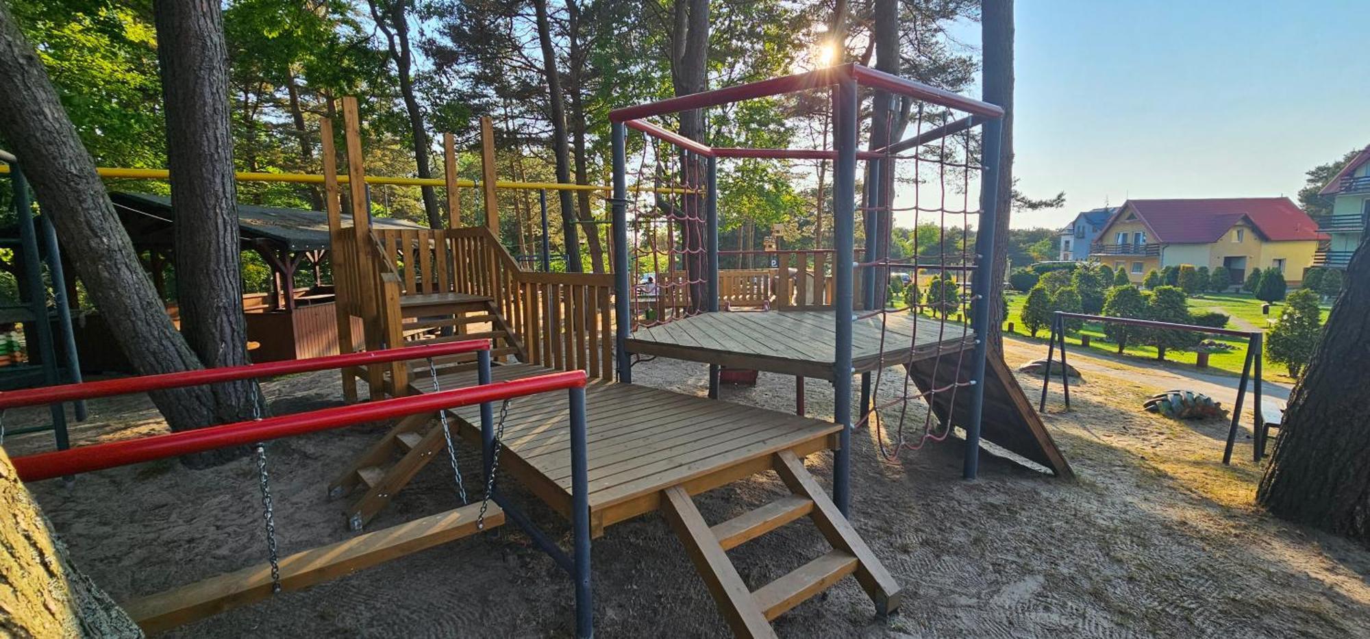 Pokoje Goscinne Maj - Rozewie Jastrzebia Gora Exterior photo