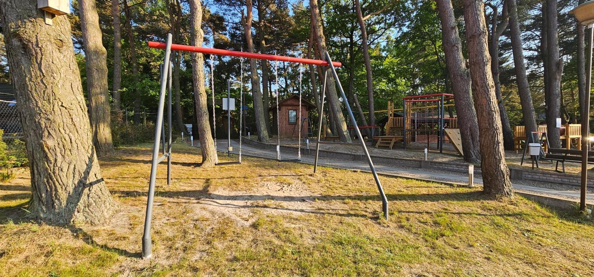 Pokoje Goscinne Maj - Rozewie Jastrzebia Gora Exterior photo